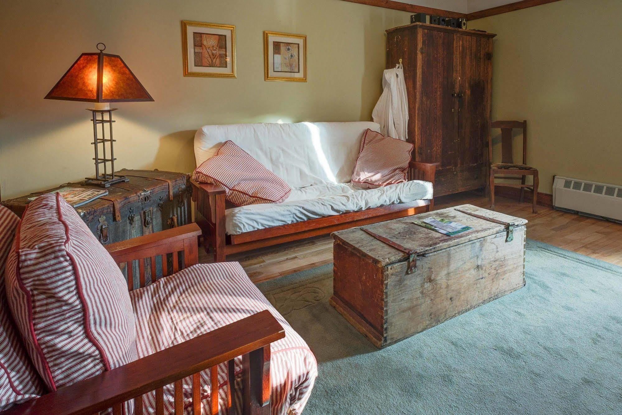 Country Encounters Accommodations Coleman Zewnętrze zdjęcie